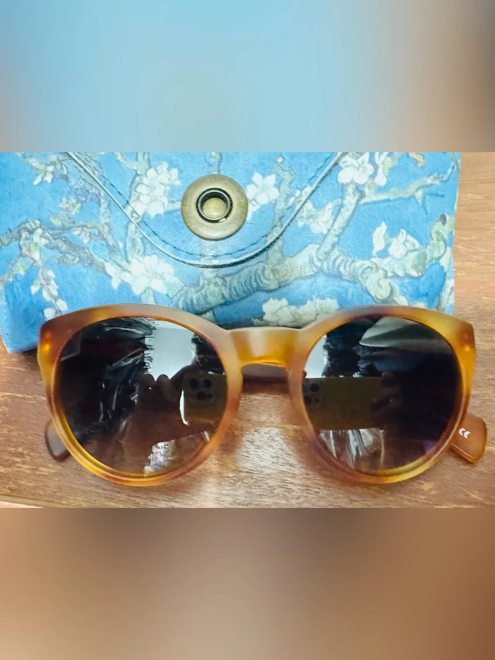 Oliver Peoples Tortoiseshell Sunglasses in Amber Brown GREGORY PECK.  NO CASE